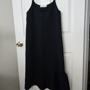 Elegant Black Sleeveless Dress